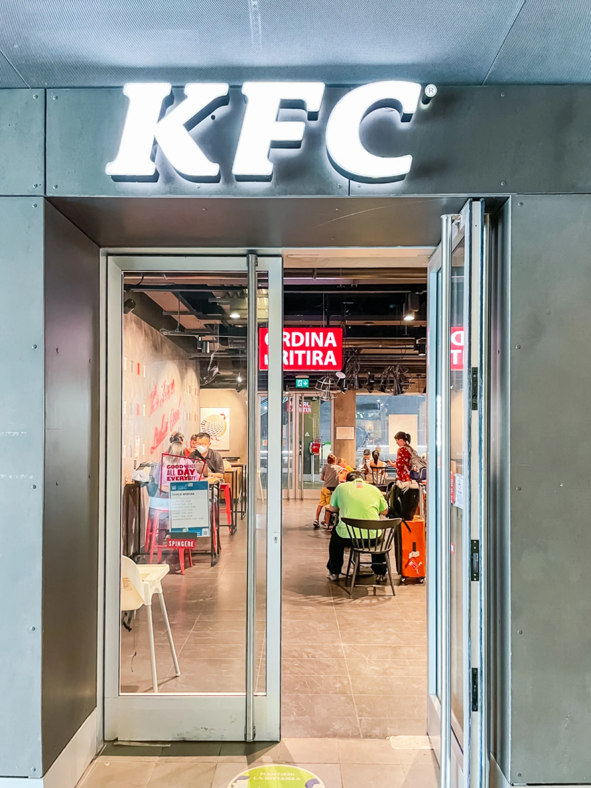 KFC Fast Food Stazione di Roma Tiburtina | Roma Tiburtina | In Stazione